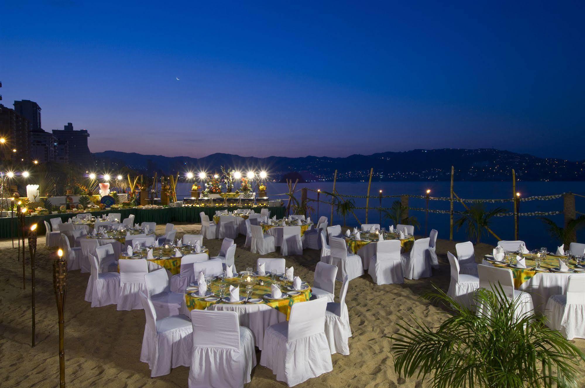 Krystal Beach Acapulco Esterno foto